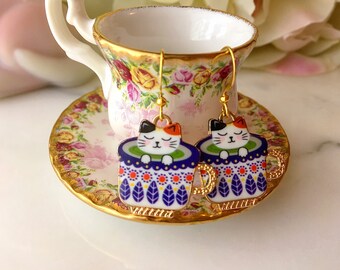 Cat in Teacup Earrings, Vintage Tea Cup Earrings, Cat Lovers Earrings, Tea Party Earrings, Coffee Cup Earrings, Cat Mom Gifts, Cat Lady