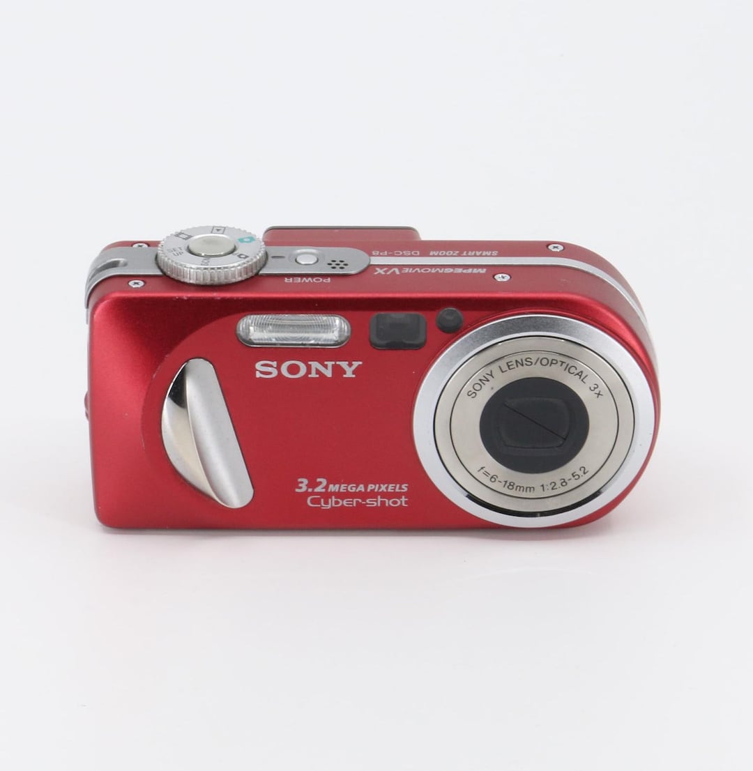 Sony Cyber-shot DSC-P8 Set Vintage Digital Camera Set (power