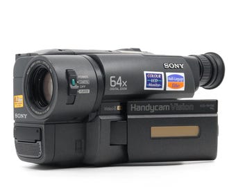 MINT Set Sony Handycam CCD-TRV15E + Hama Bag, Charger, Strap, AV