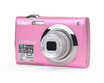 Nikon S4000 Pink Digital Camera Set