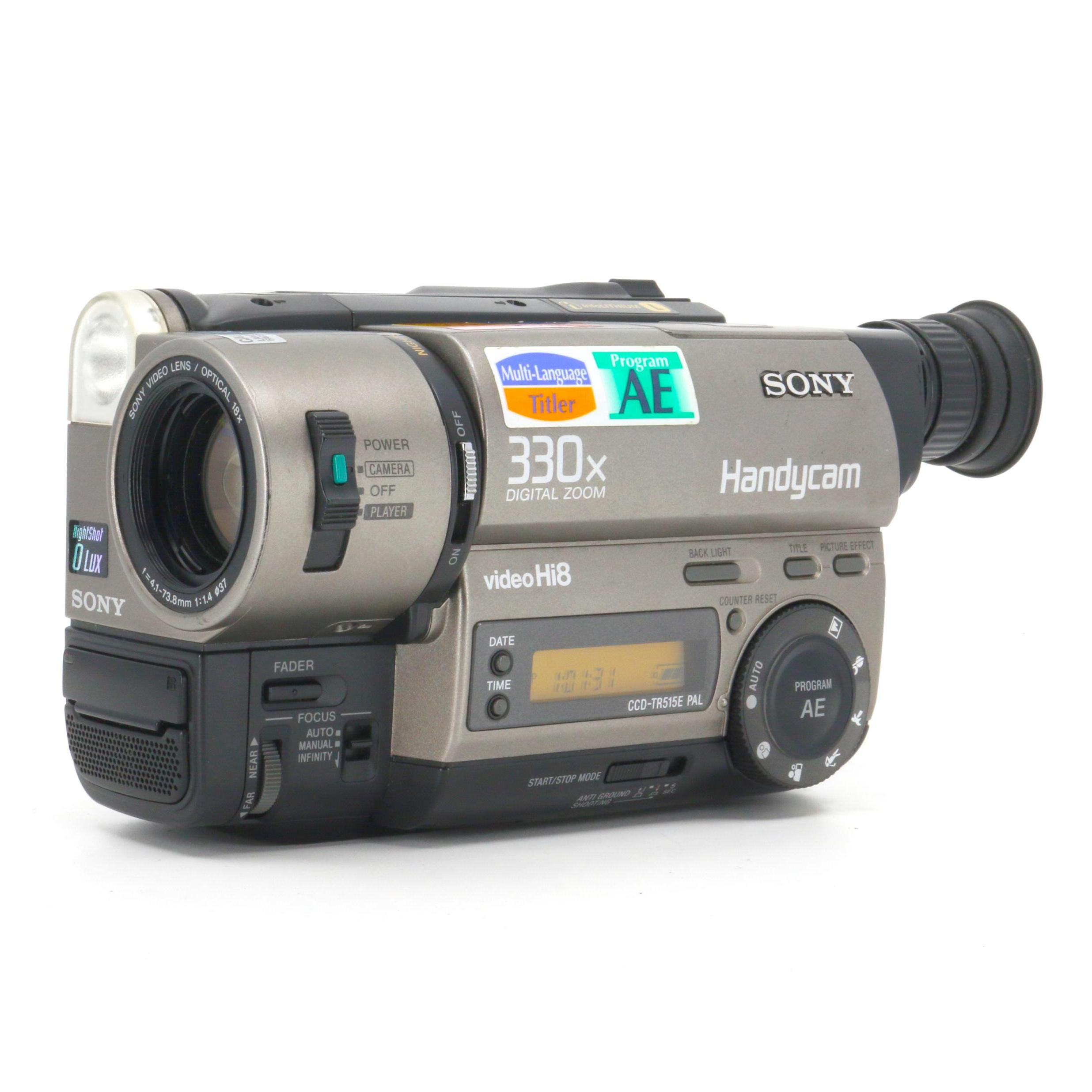Sony Handycam CCD-TR515E Video Hi8 Pal Camera + Strap Sony Handycam CCD-TR515E Video Hi8 Pal Camera + Strap
