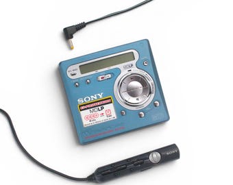 Sony MZ-R700 MiniDisc Player with Remote Control and Power Supply MDLP