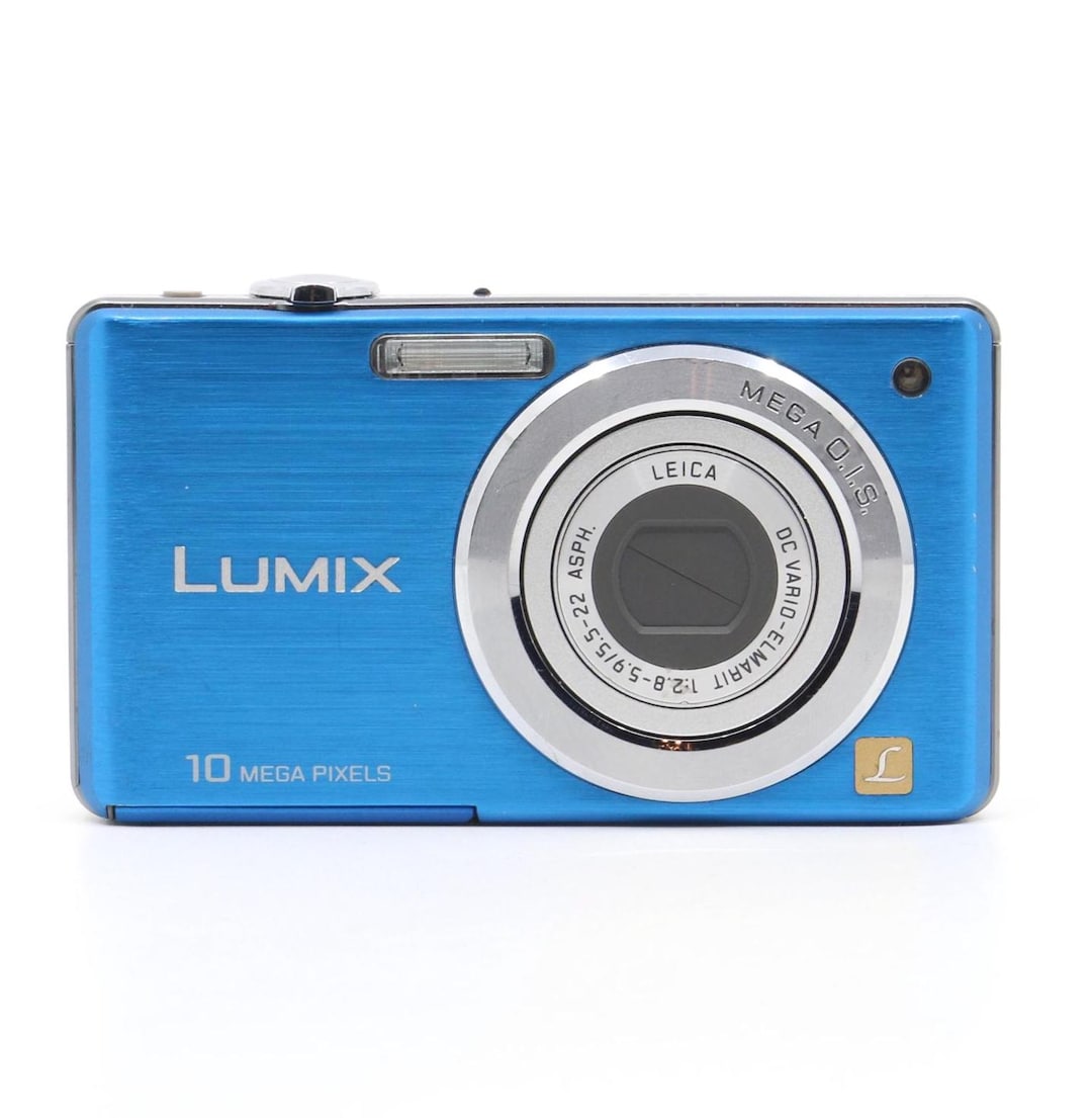 Panasonic Lumix DMC-FS7 Leica Lens Digital Camera Set With Charger