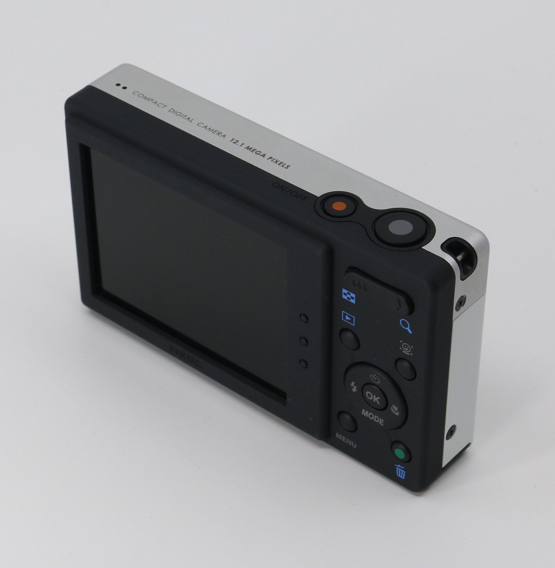 PENTAX Optio H90 ホワイト ジャンク New Rare GIFT Pentax Optio H90 Ceramic White Vintage Digital