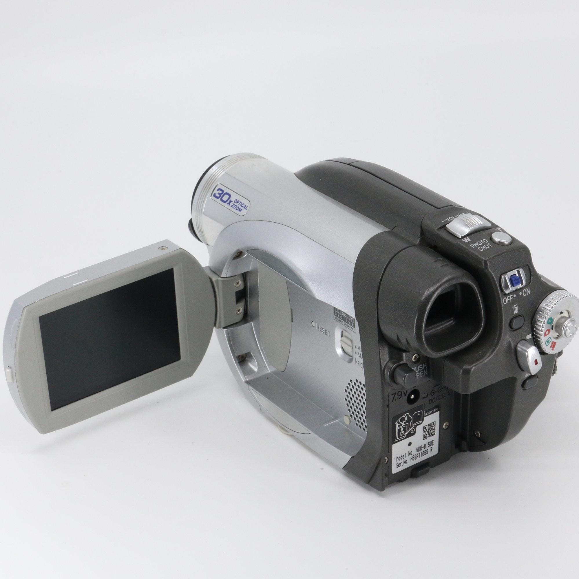 Set Panasonic VDR-D150 Vintage DVD/SD Card Camcorder Camera With