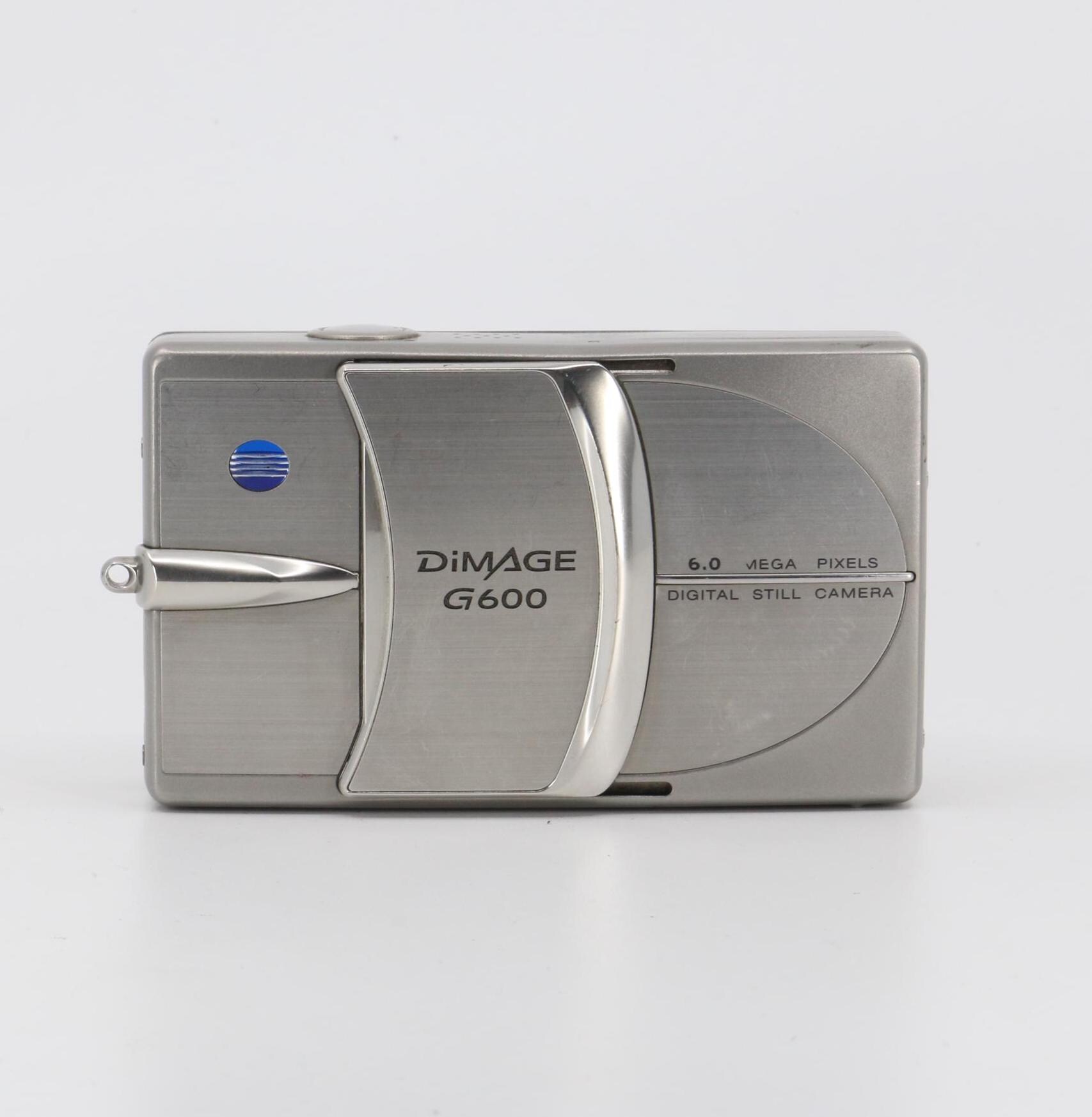 Konica Minolta Dimage G600 Vintage Digital Camera Set (power