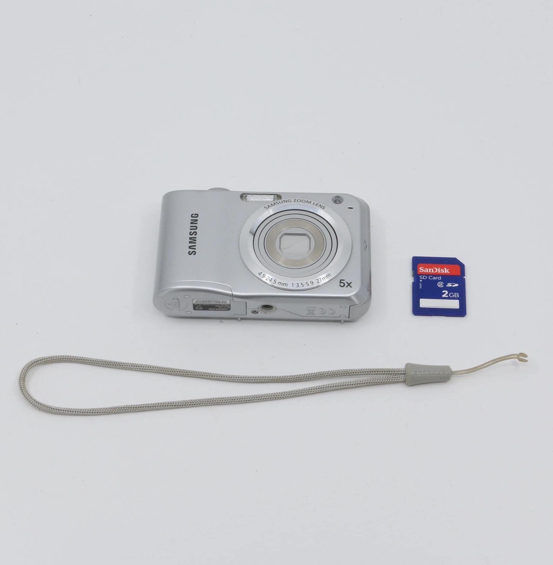 SAMSUNG ES28 デジタルカメラ 動作確認済 単三電池式 SAMSUNG ES28
