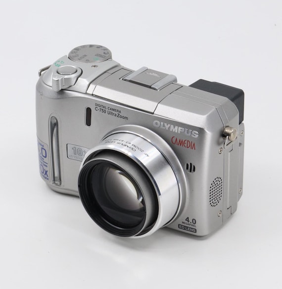 SET Olympus Camedia C-750 Zoom + Original Bag, Straps, XD Memory
