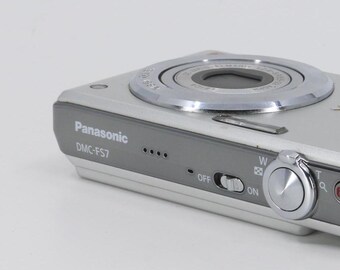 MINT Panasonic Lumix DMC-FS7 Leica Digital Camera Set (american