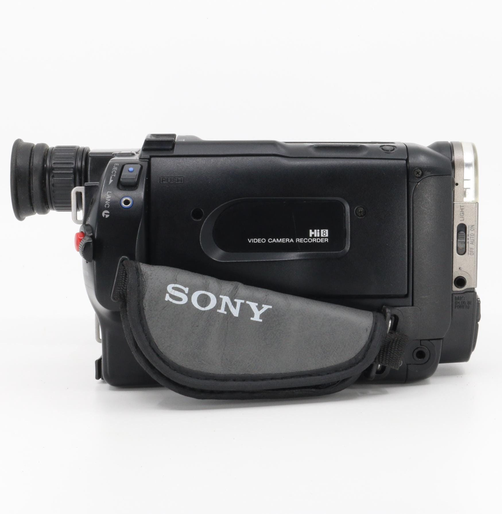 Full SET Mint Sony Handycam CCD-TRV46E Video Hi8 Pal With American