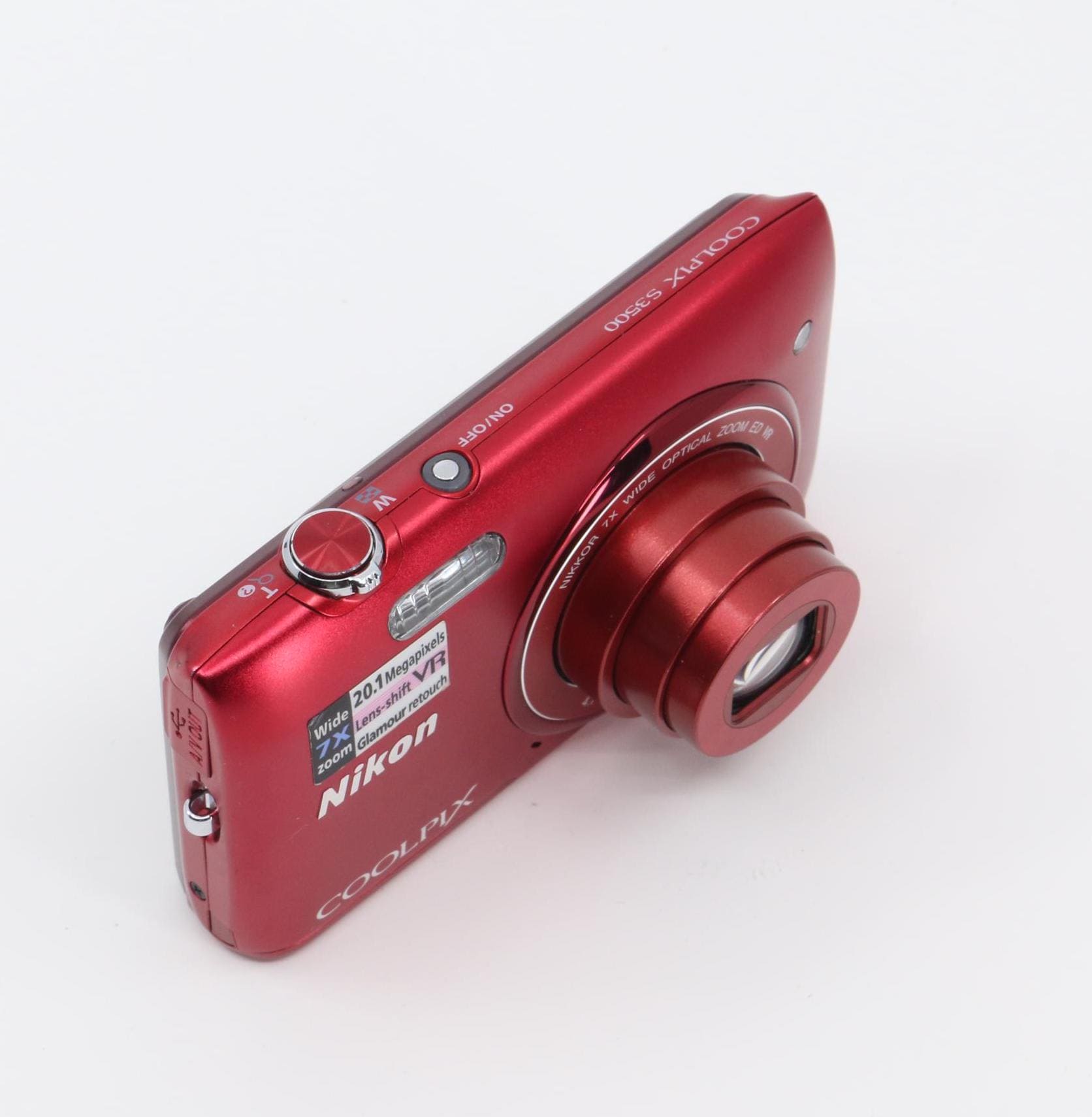 Nikon Coolpix S3500 Digital Camera + SD Memory Card, Charger (with