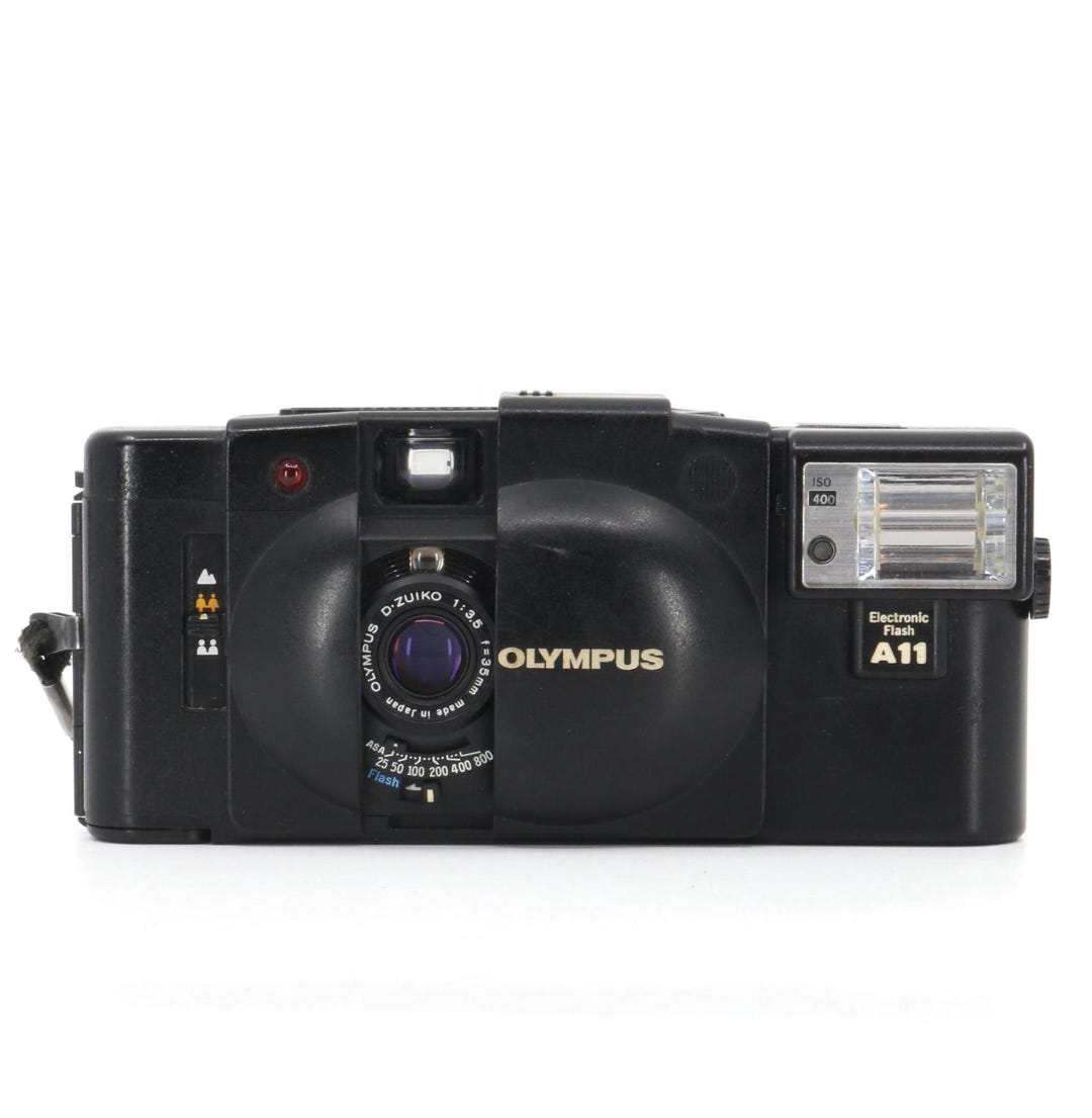 【名品】OLYMPUS XA 35ｍｍ F2.8 A11 付きフィルムカメラ Amazon | Olympus XA A11付き | コンパクト 通販