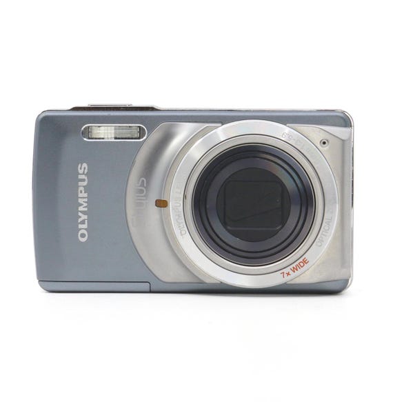 Olympus Stylus Mju 1070 Digital Camera Set (power Adapter Based on