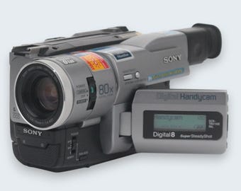 Sony Handycam D8 DCR-TRV110E Digital Camcorder Set (power adapter based on location: eu/usa/au/uk)