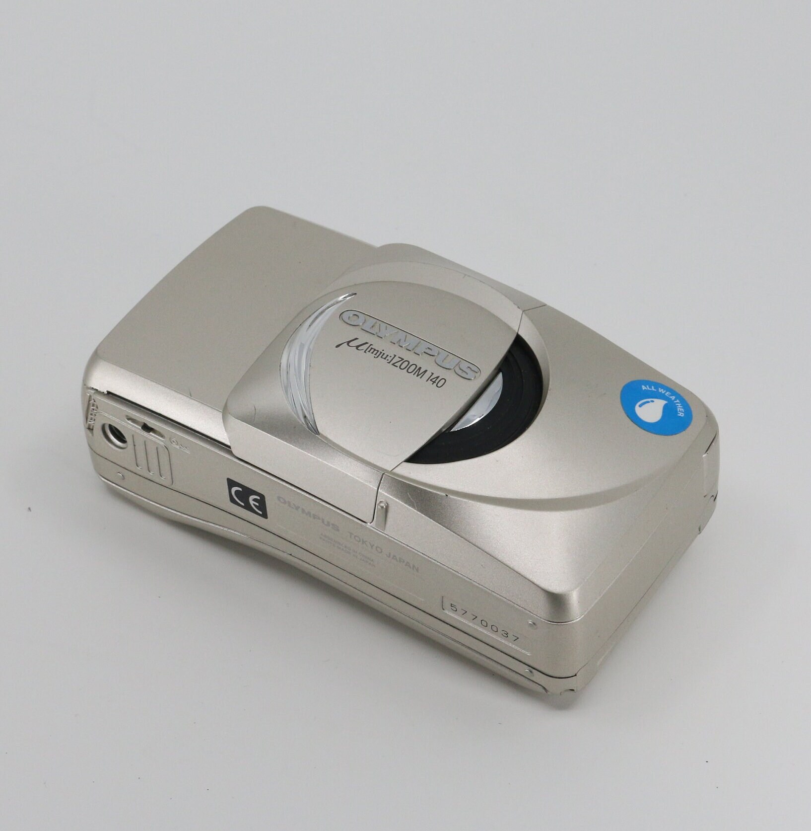 2F022825 OLYMPUS μ [mju:] ZOOM WIDE 80 / 28-80mm オリンパス フィルムカメラ 専用ケース付き Olympus MJU Zoom 140 VF 35mm Point-and-Shoot Film Camera - Grade 6 - Fair