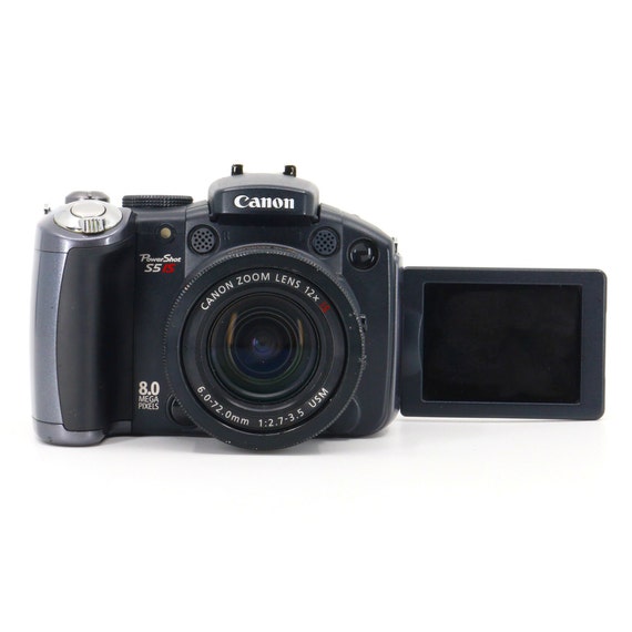 Canon Powershot S5IS Vintage Digital Camera With Memory Card