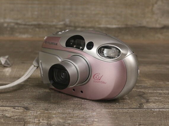 RARE Fujifilm Zoom 56u AF 35mm Automatic Film Camera