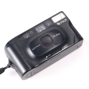Fuji DL-80N Autofocus 35mm Film Camera *shows signs of use*