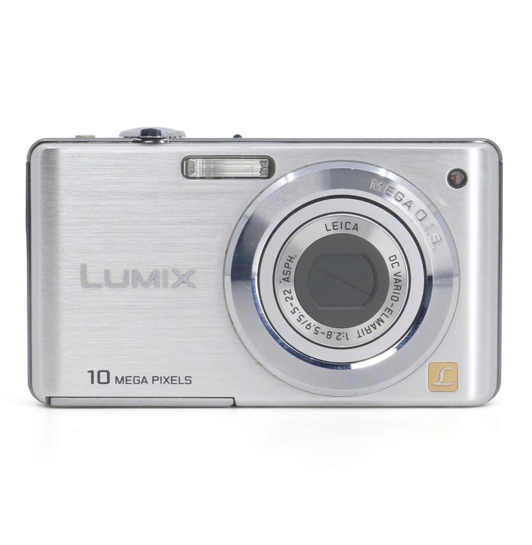 MINT Panasonic Lumix DMC-FS7 Leica Digital Camera Set (power