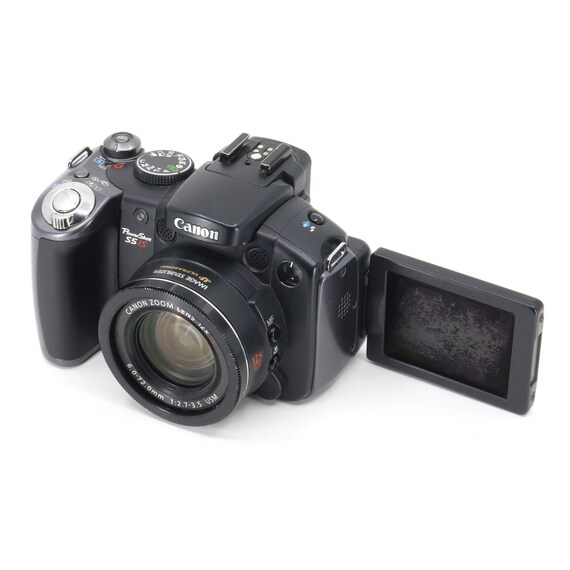 Canon Powershot S5IS Vintage Digital Camera With Memory Card