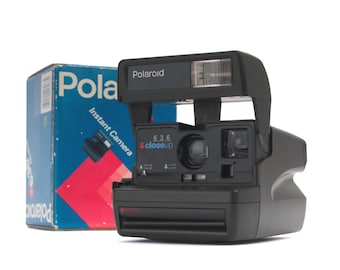 Boxed Polaroid 636 Close Up Instant Film Camera Set