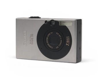 Canon IXUS 70 Digital Camera Set