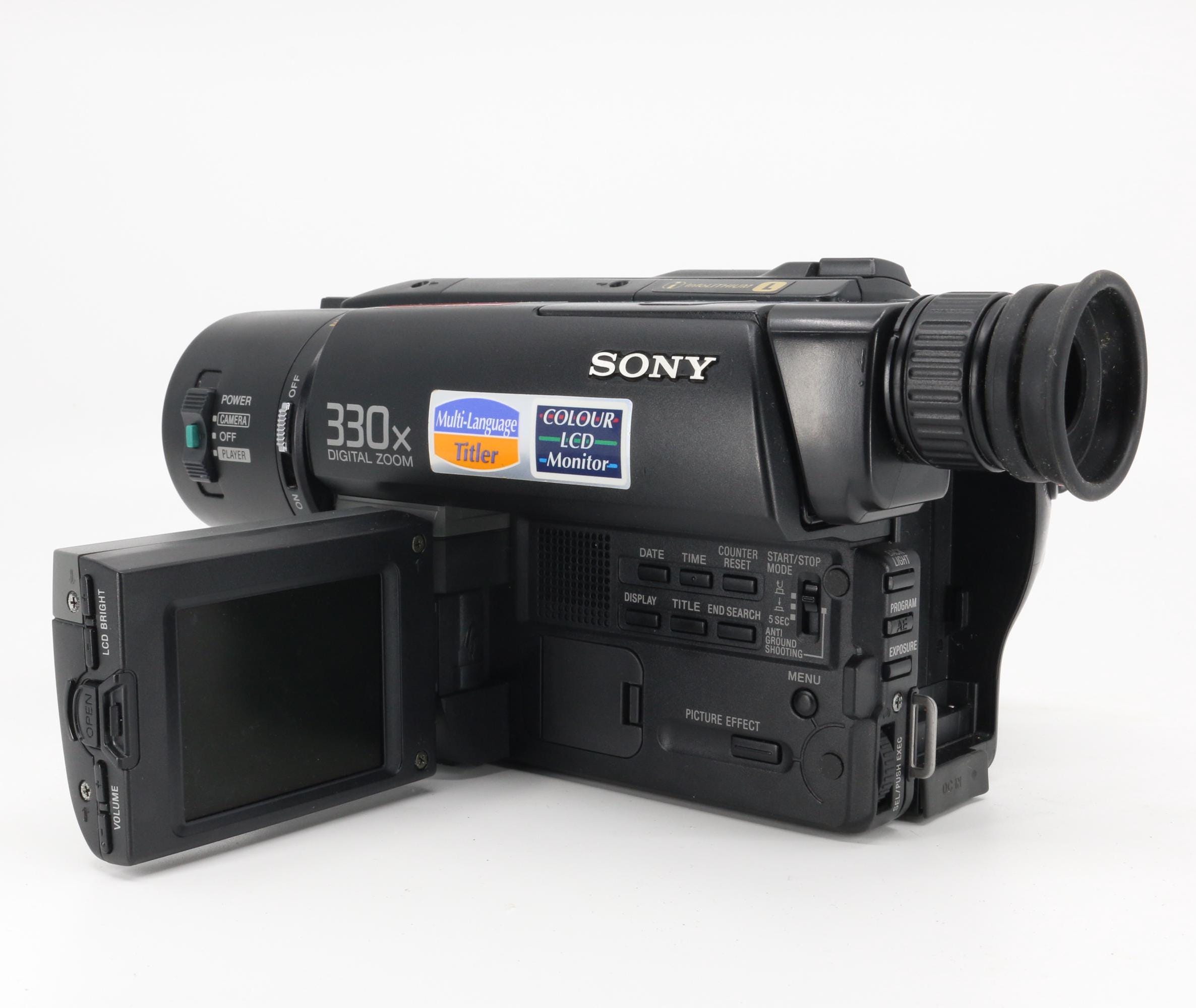 MINT Set Sony Handycam CCD-TRV27E Pal Vintage Video Camera