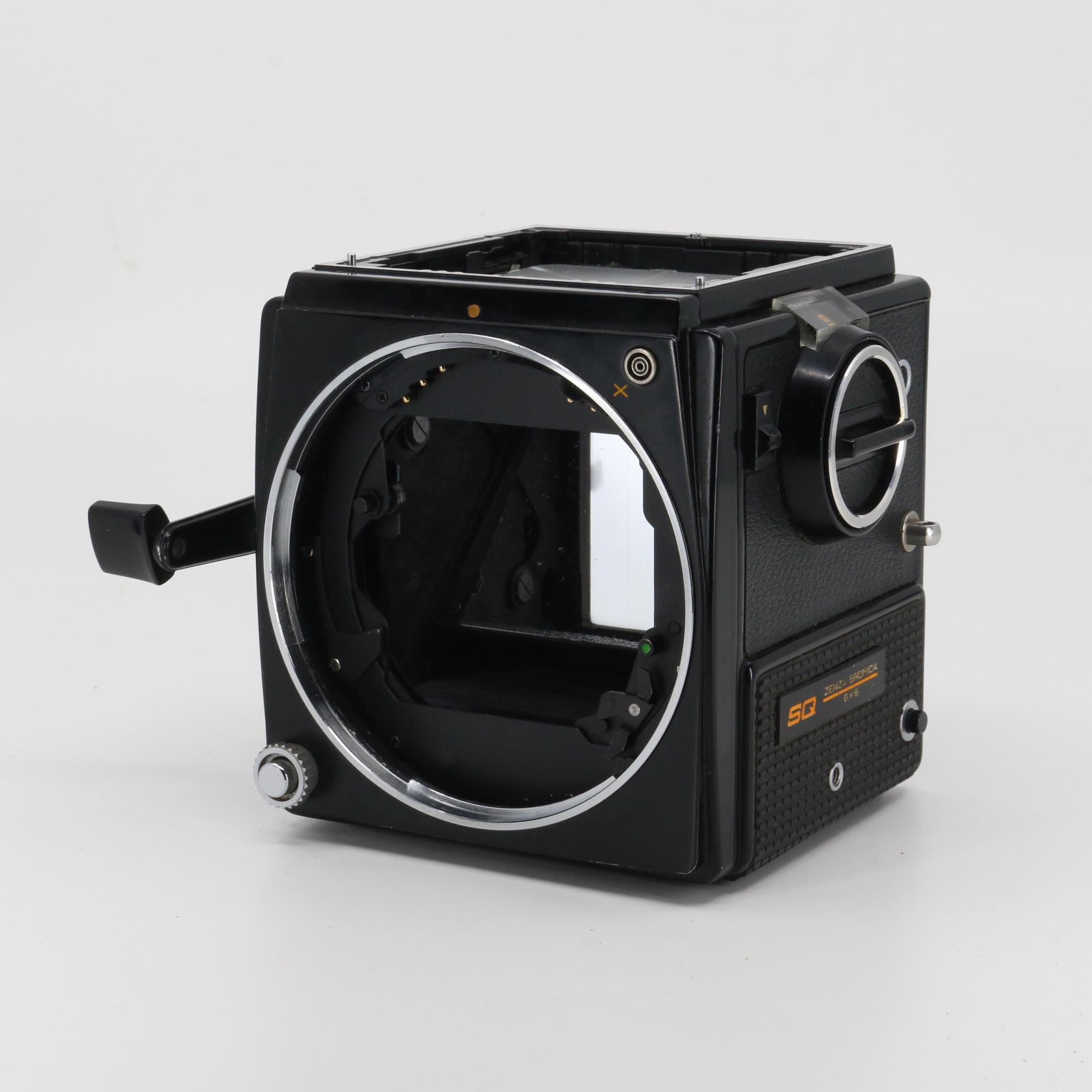 Zenza Bronica SQ Medium Format SLR Camera Body + Original Cover +
