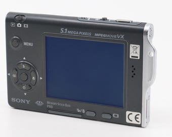 RARE Full Set Sony Cyber-shot DSC-T7 Slim Digital Camera (european