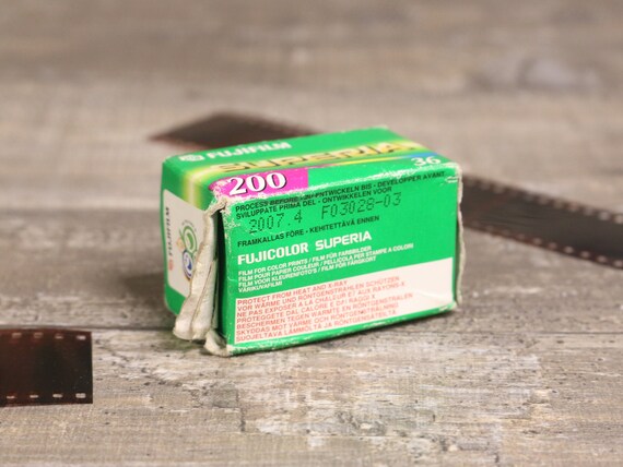 Fujifilm Superia 200 36 Expired Film Lomo