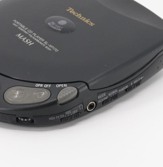 Technics テクニクス ポータブルＣＤプレーヤー SL-XP3 Technics SL-XP3 Red Portable CD Player