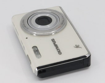Olympus Fe-4000 Vintage Digital Camera With Battery, Charger (EU