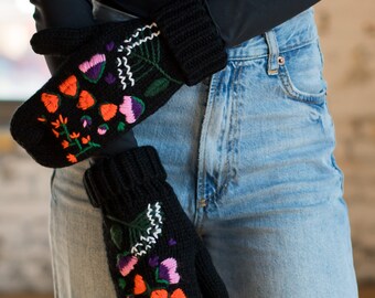 Black Hand Stitched Floral Knit Mittens | Hand Stitched Embroidery | Floral Embroidered Pattern | Fleece Lined Mittens | Winter Mittens