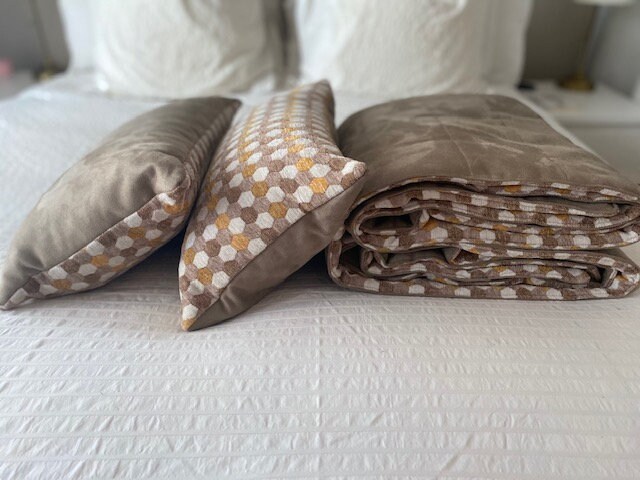 Édredon Réversible en Velours Taupe