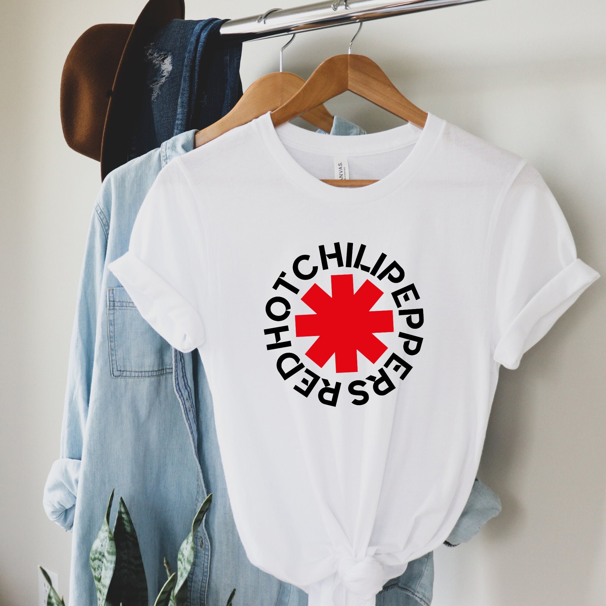 Discover Red Hot Chili Peppers Konzert Musik T-Shirt