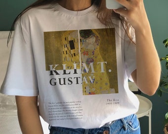 Gustav Klimt T-Shirt, The Kiss, Art Shirt, Monet Crewneck, Aesthetic Art, Artsy Clothes, Fine Art Clothes