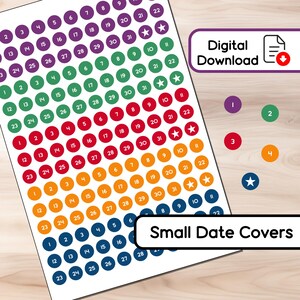 Könnte beinhalten: Blatt mit farbigen kleinen Datumsaufklebern mit den Zahlen 1-31 in verschiedenen Farben. Das Blatt enthält ein Symbol für den digitalen Download und den Text "Small Date Covers". Ideal für Planer und Kalender.
