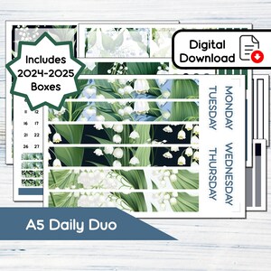 Puede incluir: Un conjunto de pegatinas de planificador diario A5 imprimibles con un diseño floral de lirios blancos y hojas verdes sobre un fondo oscuro. Las pegatinas incluyen los días de la semana y están diseñadas para su uso en planificadores 2024-2025.