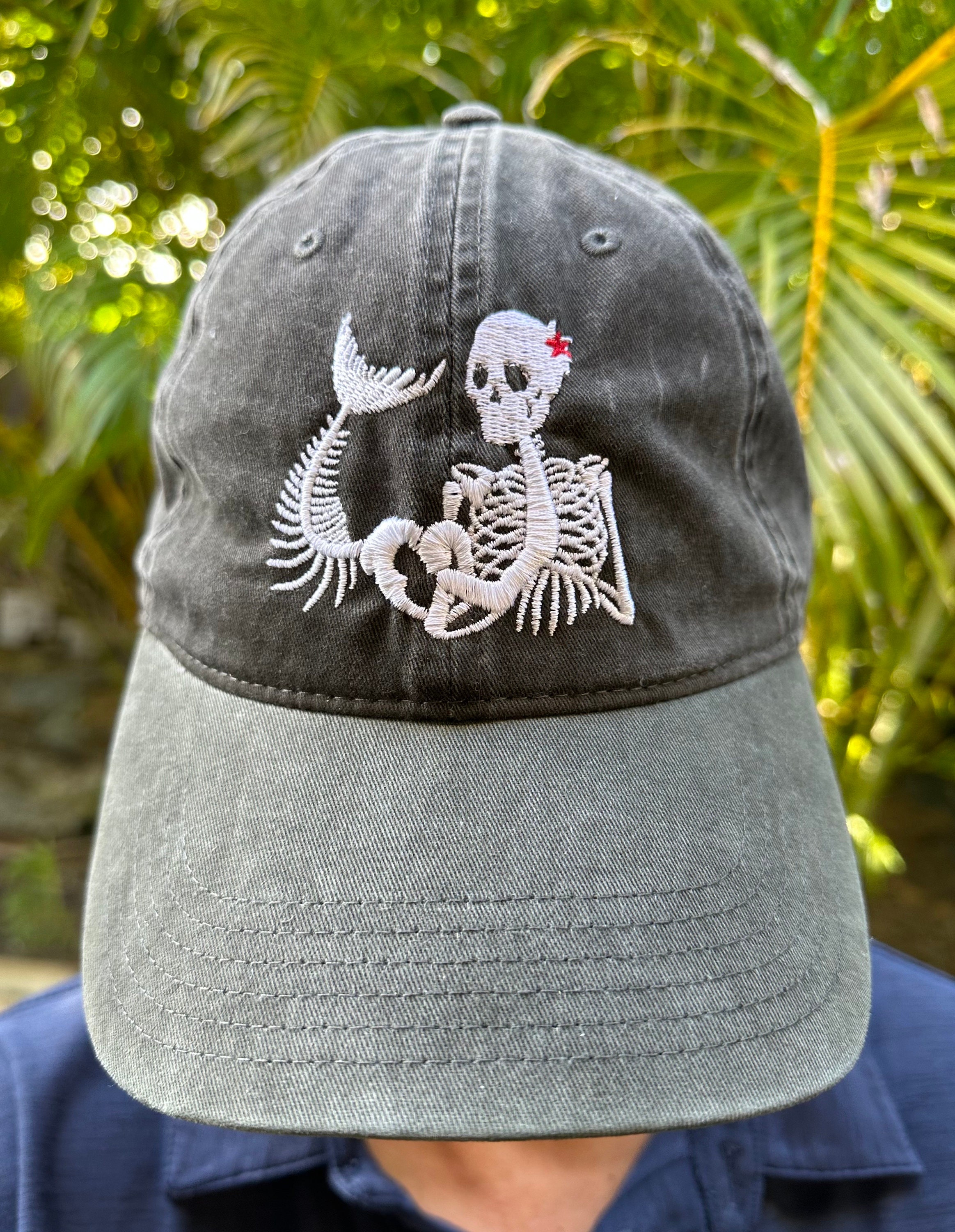 Skull Rose Hat Flat Bill Hats for Men Skeleton Hand Mens Snapback Hats  Black