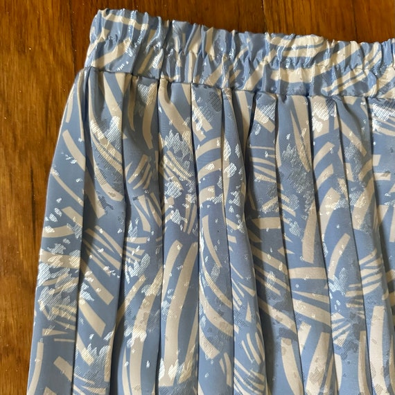 80s Vintage Accordion Pleat Skirt - Blue White Ab… - image 3