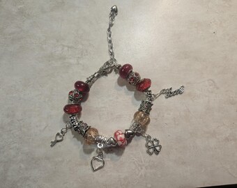 Linda pulseira de berloques europeus rosa e prata