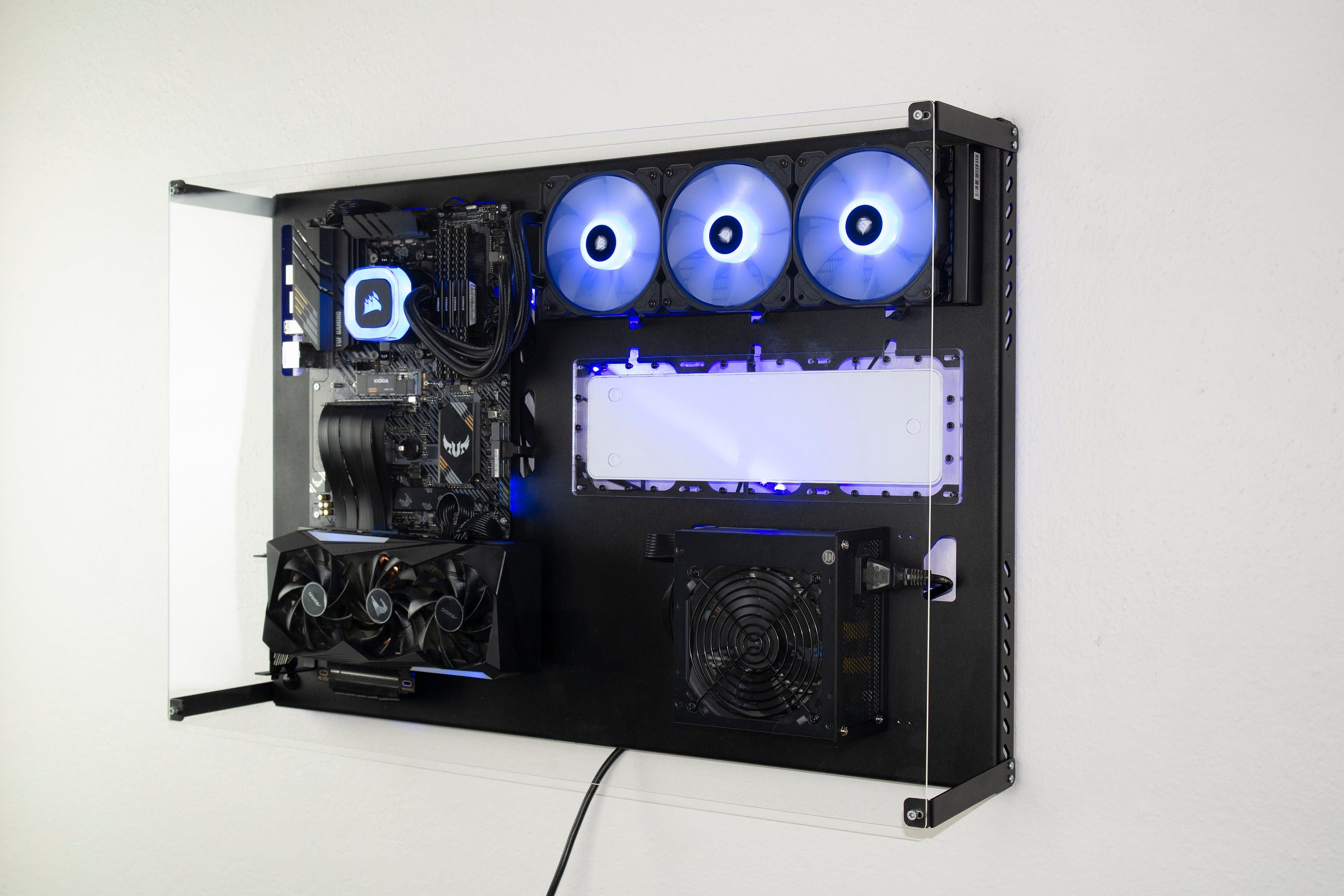 360mm Dual Slot Wall-mountable PC Case, Custom Liquid Cooling