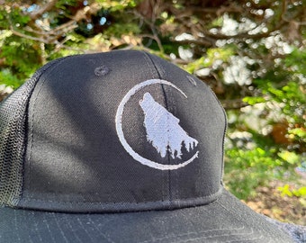 Wolf Howling Trucker Hat Embroidered, Structured Black Dad Cap, Mid-Profile | Port Authority Snapback Hat C112 Unisex, Men Adventure Gift