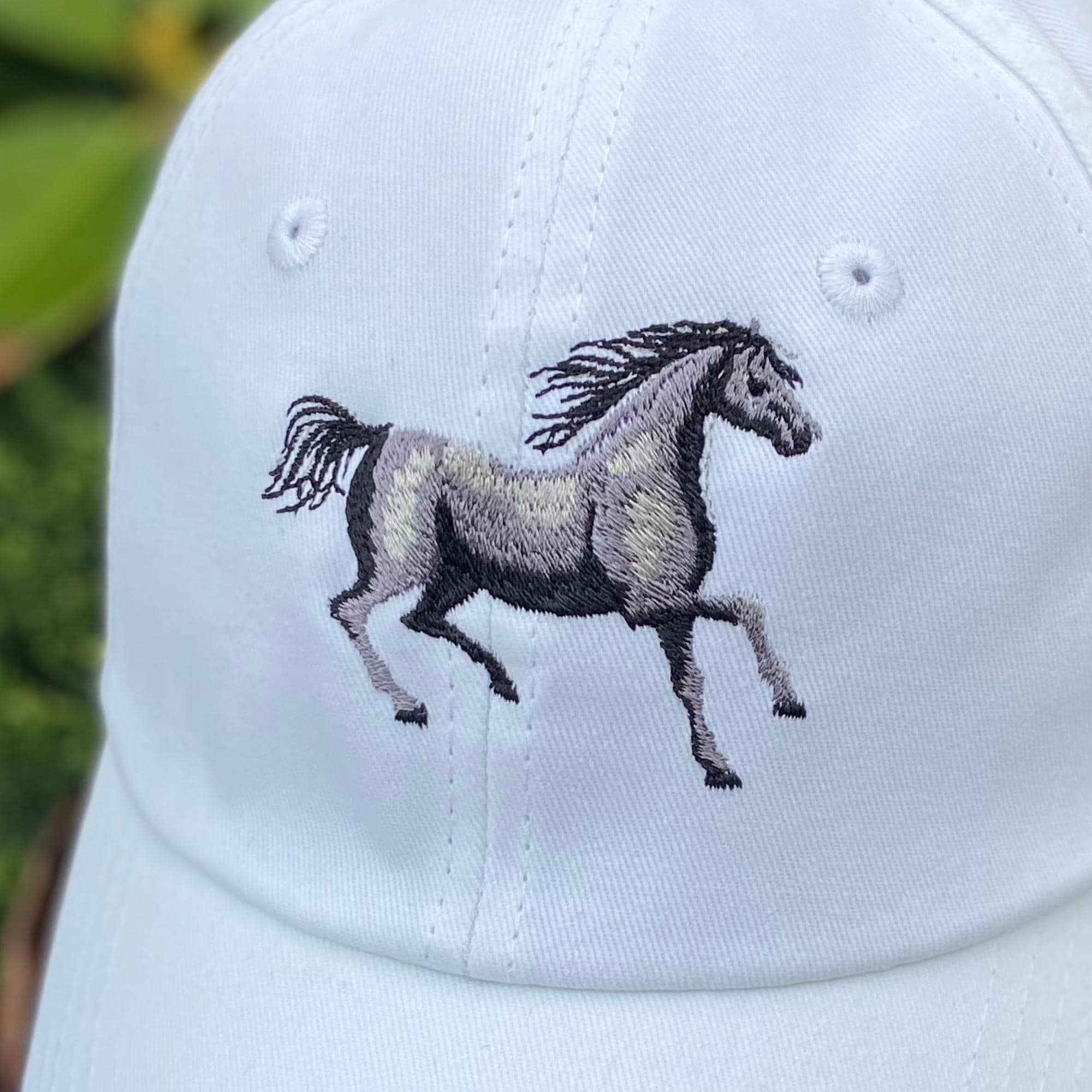 Embroidered Stallion Horse Hat: 100% Cotton White Baseball  display picture 1