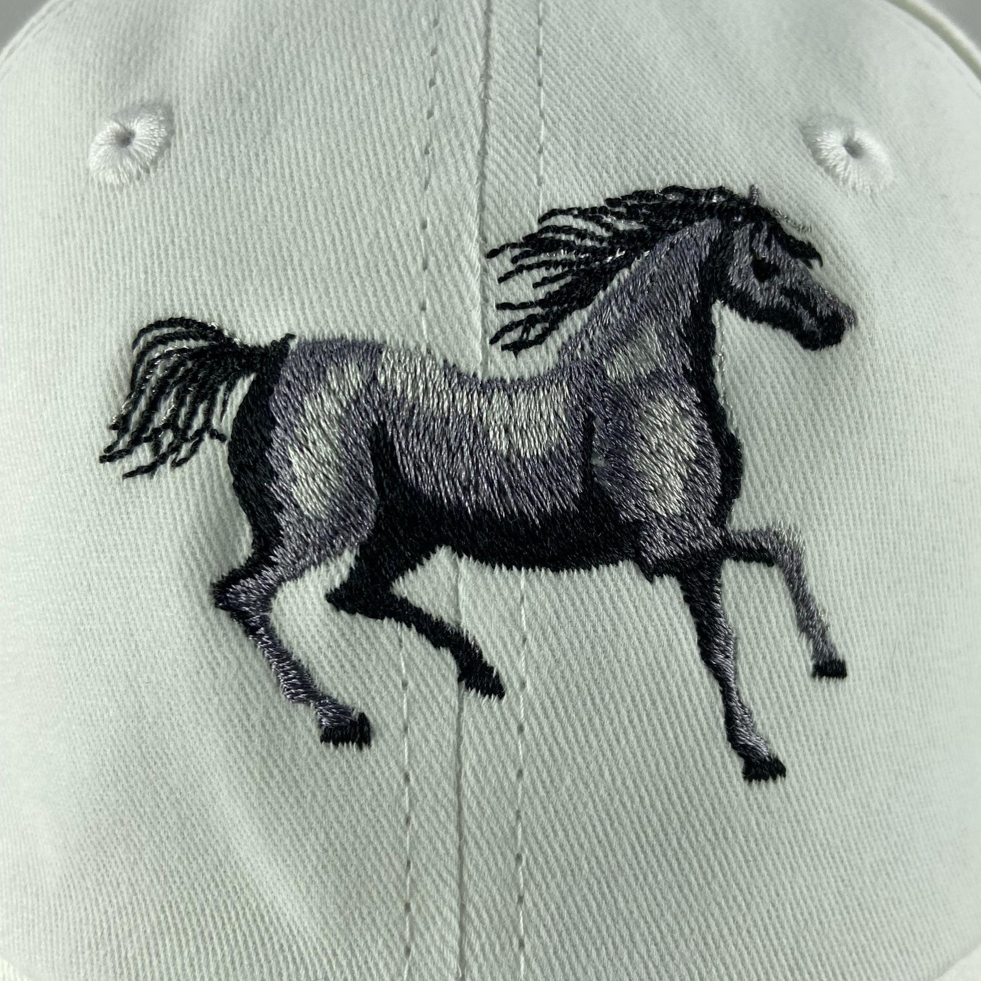 Women\'s Embroidered Horses Baseball Hat Barn Cap for Horse Lovers Cotton Twill Horse Gifts for Girls Women, Funny Animal Lover Horse Hat  main image 3