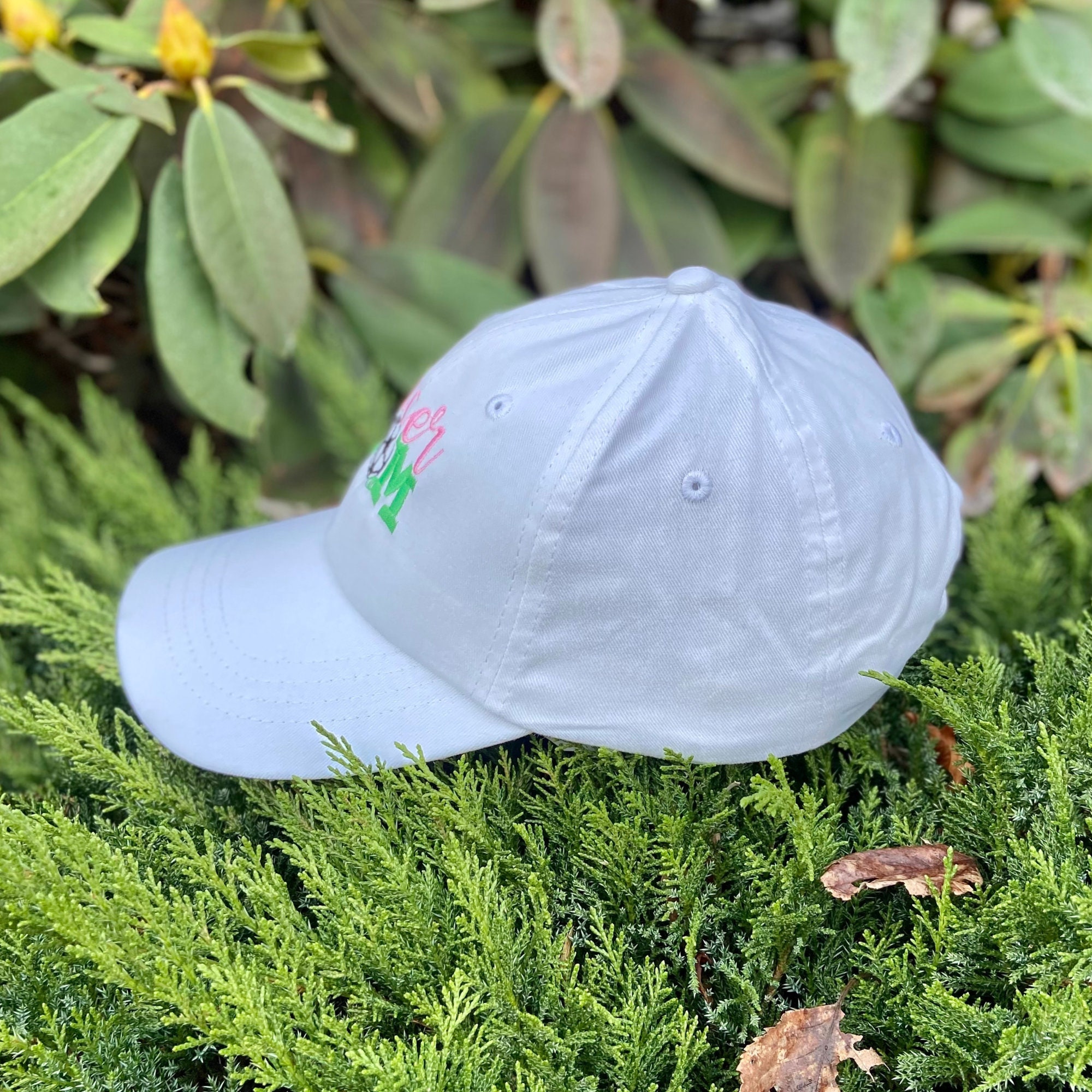 SOCCER MOM Baseball Cap: 100% Cotton White Adjustable Hat  display picture 2