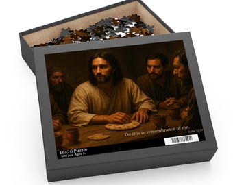 Puede incluir: Una caja de rompecabezas de 40,6 x 50,8 cm con una imagen religiosa de Jesús y otros hombres. El texto "Do this in remembrance of me. Luke 22:19" es visible. Contiene 500 piezas, para mayores de 9 años.