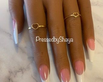 Frenchie | French tip | Press on nails