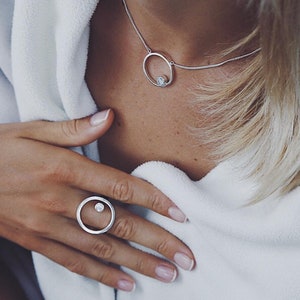 Minimalist Round Ring, Moonstone Gemstone Ring, 925 Sterling Silver Ring, Geometric Circle Ring, Moonstone Ring, Ring for Her, Galaxy Ring