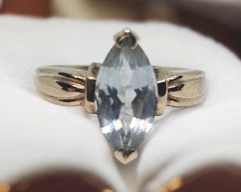 Aquamarine Marquise Vintage Ring – 10K Yellow Gold Setting – Size 5 3/4 – Retro Jewelry – March Birthstone - Great Gift for Women